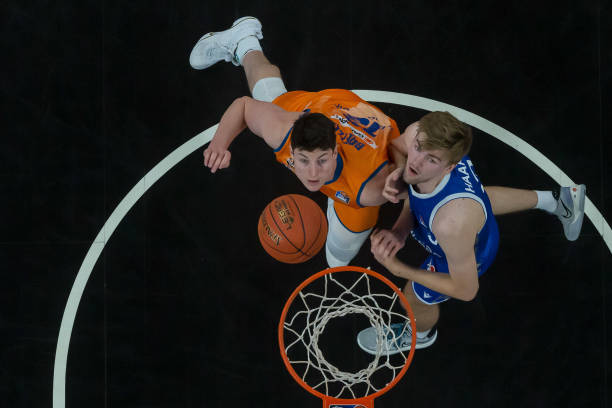 冬窗或赛季 冬窗或赛季