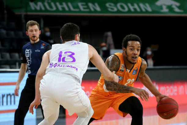 员的成长故 员的成长故