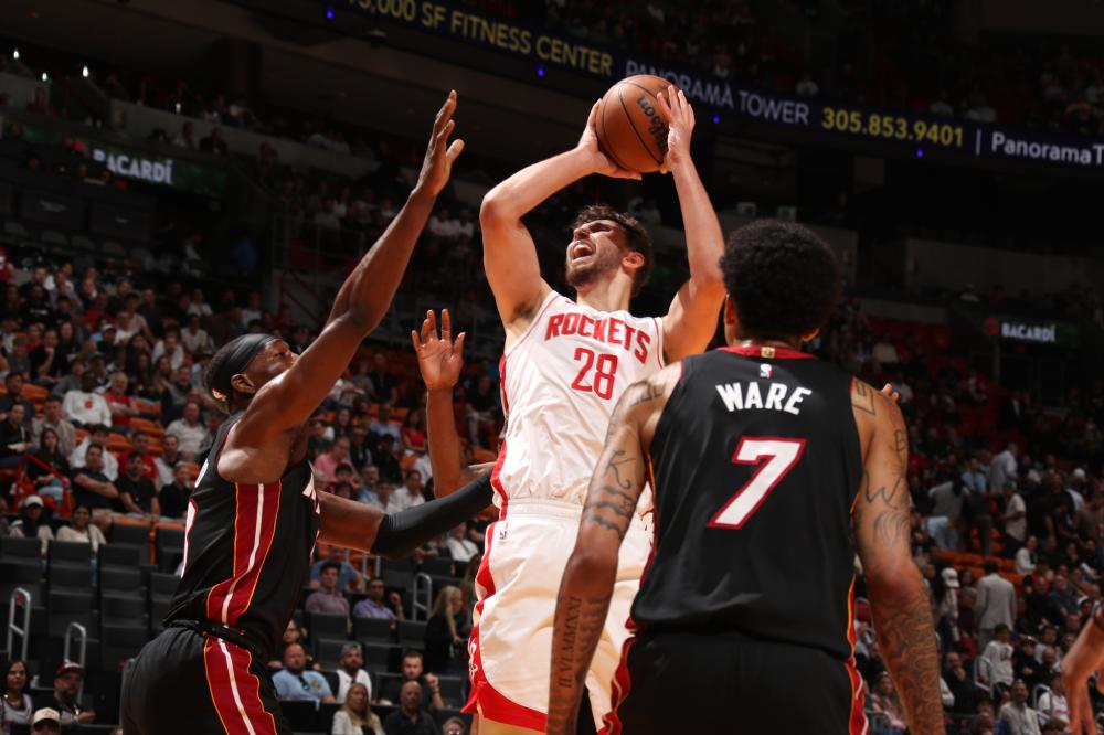 面前保持竞 面前保持竞